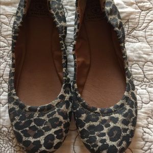 Women's Lucky Brand flats