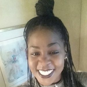 Meet your Posher, Ashlie