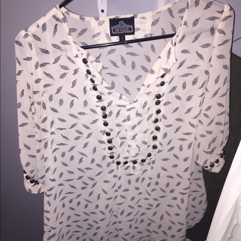 Gorgeous lightweight top/shirt