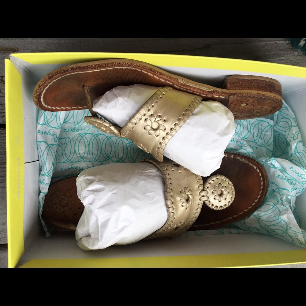 Used Classic Gold Jack Rogers 8