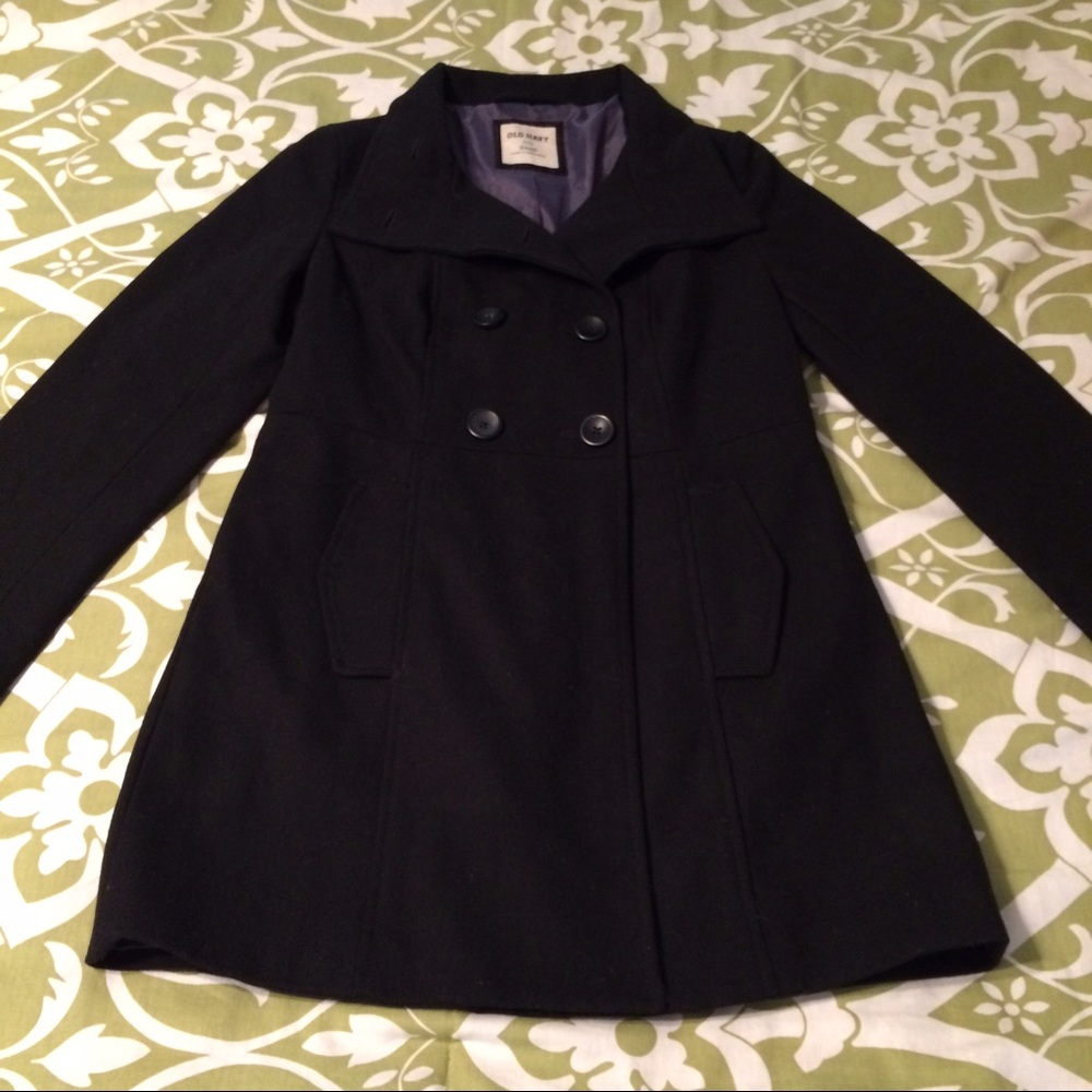 Old Navy Pea Coat- LIKE NEW. Light Weight.