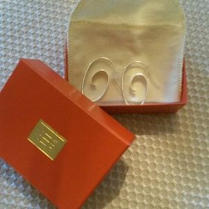 NIB James Avery Earrings