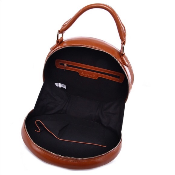 Hatbox style purse - Picture 3 of 5