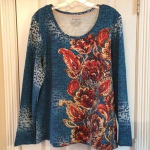 Hannah long sleeved top size XL