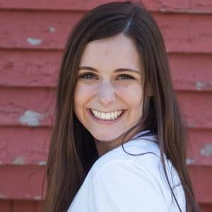 Meet your Posher, Julia