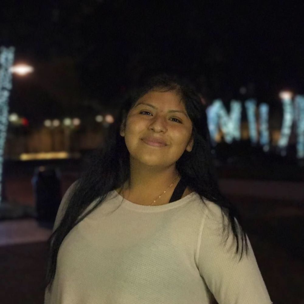 Meet your Posher, Joana
