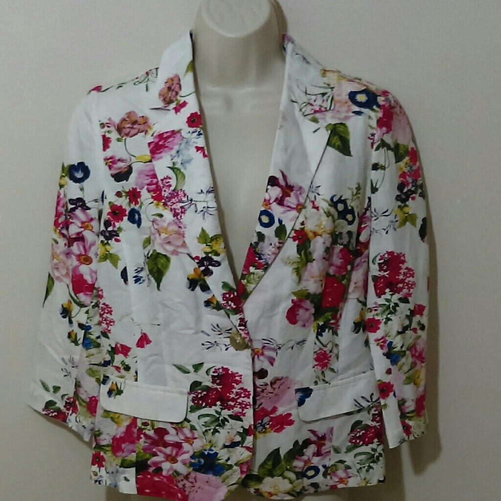Floral light blazer