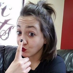 Meet your Posher, Sherelle