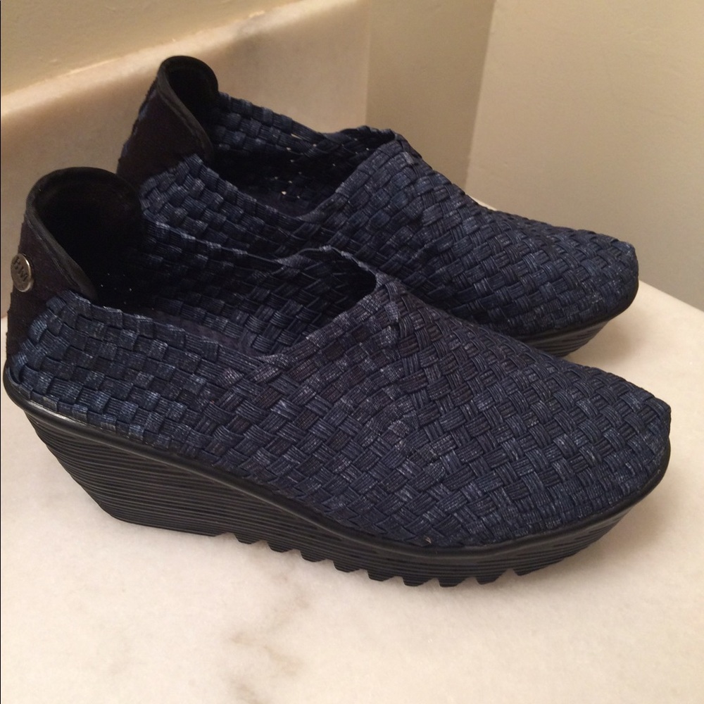 Bernie Mev Wedges