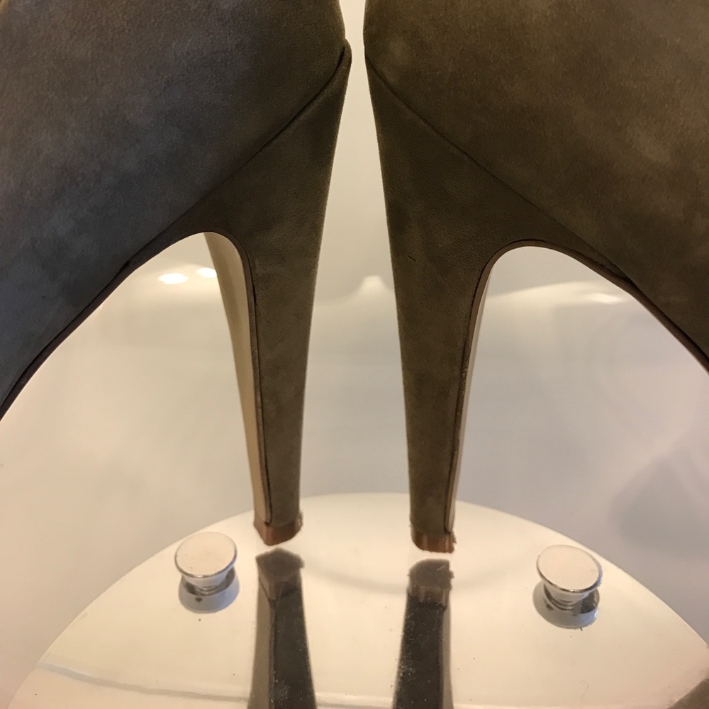 BCBGeneration pumps - Picture 2 of 4