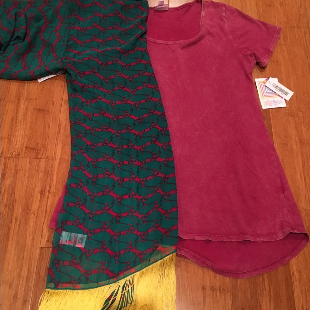 Lularoe tops