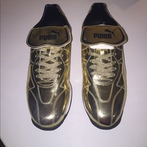 NEW Men's Gold Puma sneaker Sz 10 w Box!