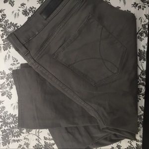 Grey skinnys