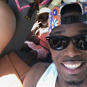 Meet your Posher, Earl