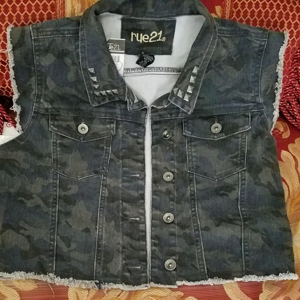 jean vest