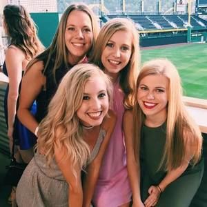 Meet your Posher, Annie