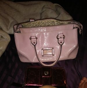 Guess satchel hand bag light pink color