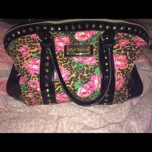 ⚡️FLASH SALE⚡️Betsey Johnson duffle bag