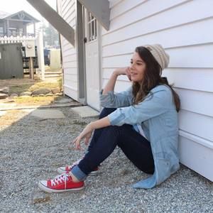 Meet your Posher, Kaitlyn