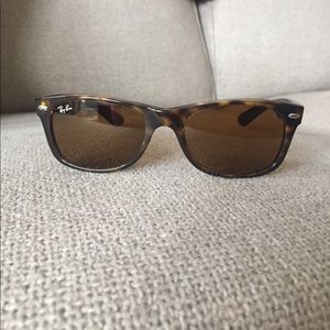 Ray-Ban New Wayfarer Classic | Tortoise