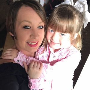 Meet your Posher, Caitlin