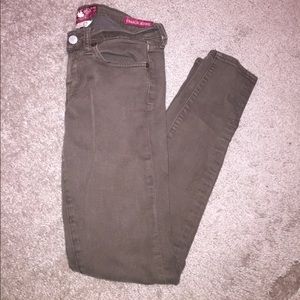 Lucky Brand Charlie Skinny Olive Colored Jeans