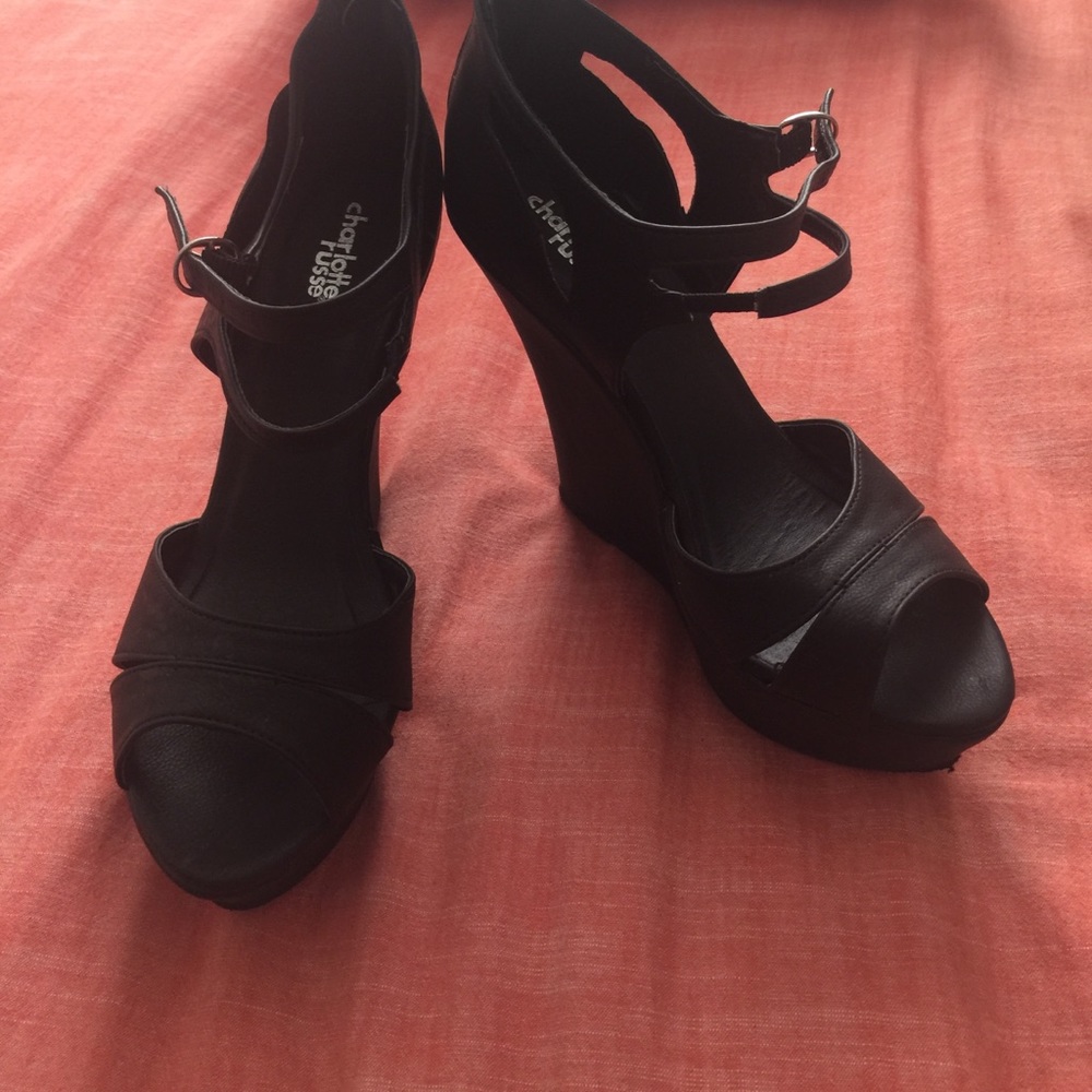Super stylish black wedges