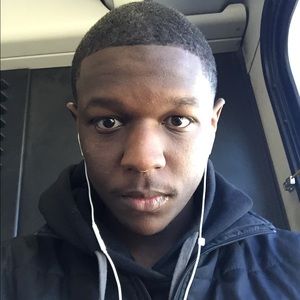 Meet your Posher, Javon