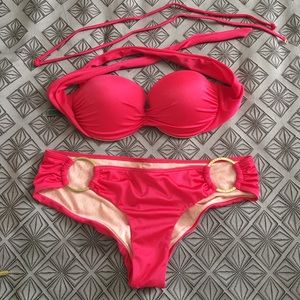 Convertible VS bikini