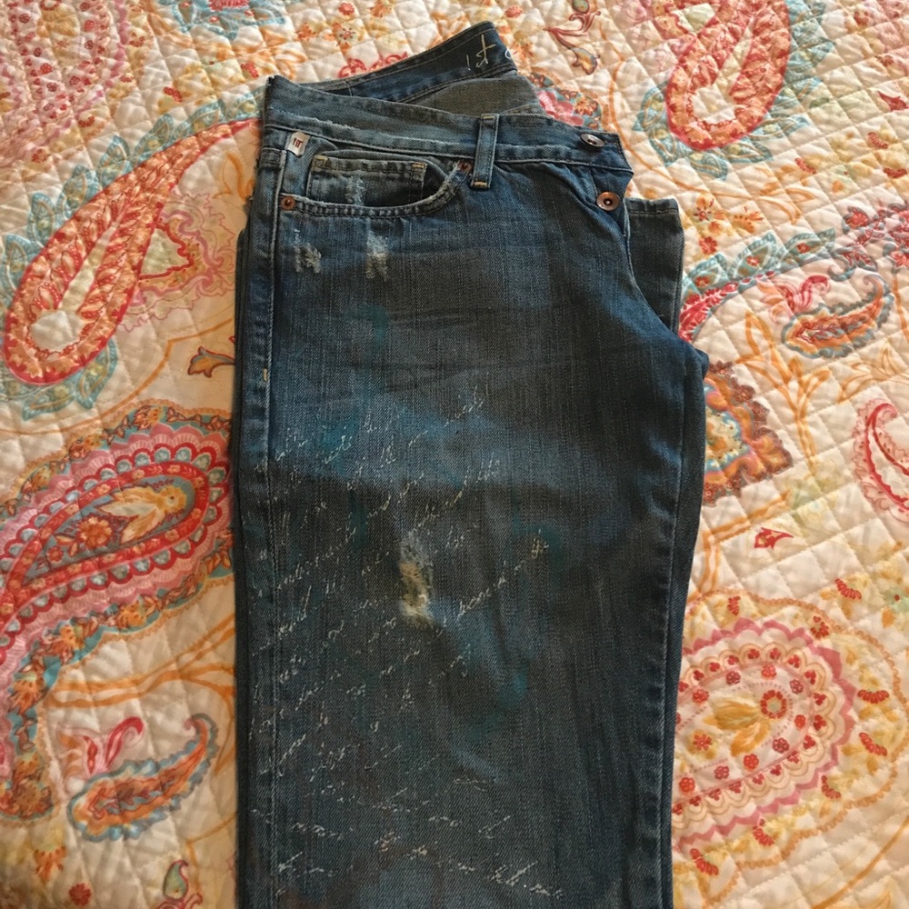 It jeans