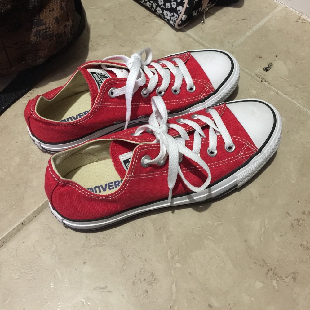 Red converse