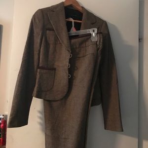 Banana republic pants suit