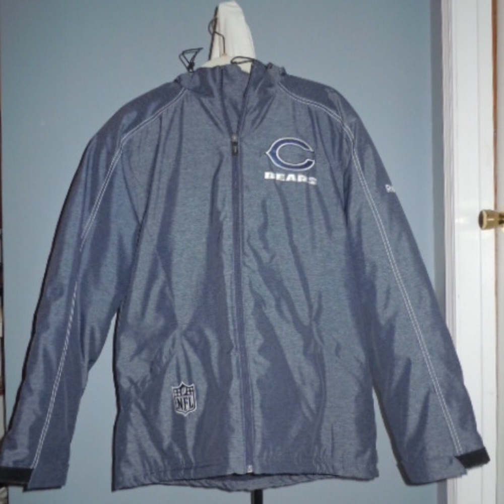 Chicago Bears NFL Onfield Reebok coat.