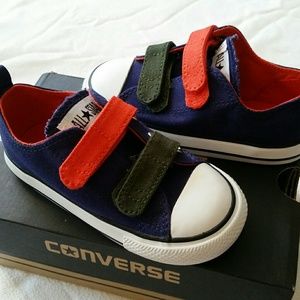 NWOT Toddler shoes
