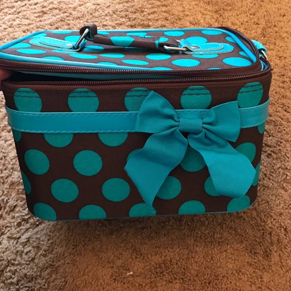 Makeup case