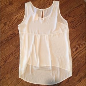 🌺 NWOT Pleione sleeveless top