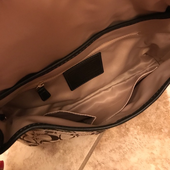 🎉Closet Closing 👋🏼🎉 - Picture 5 of 6