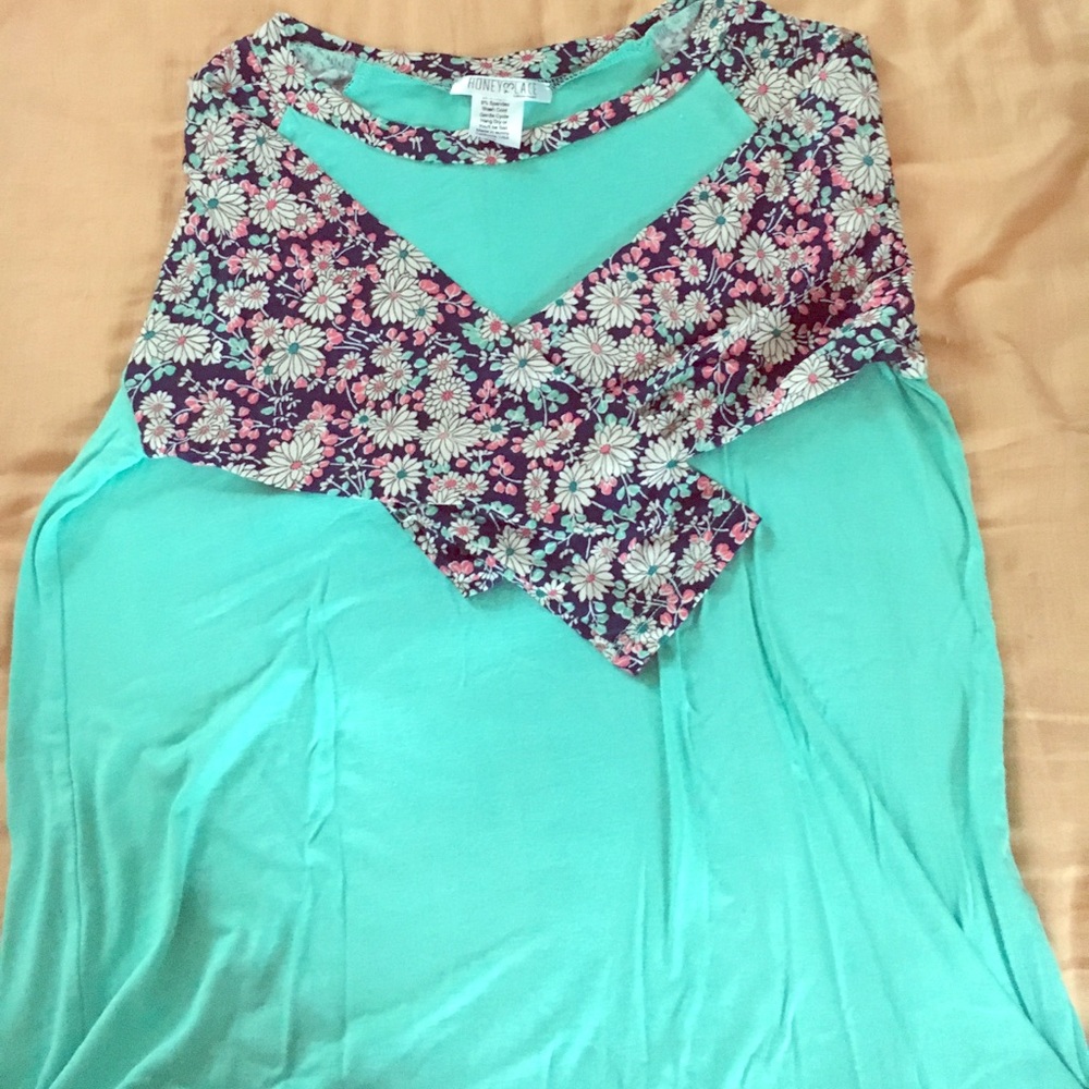 Xs honey & lace raglan