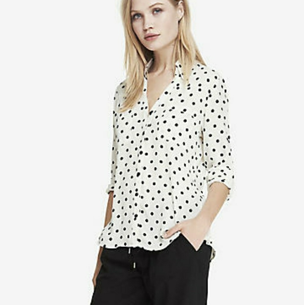EXPRESS Polka Dot Portofino Short slightly SHEER