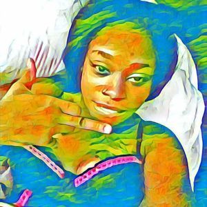 Meet your Posher, Emoni