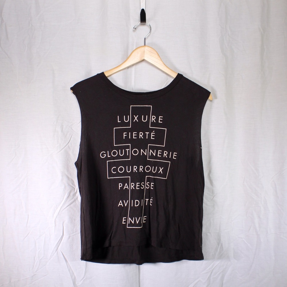 URBAN OUTFITTERS Muscle Tank