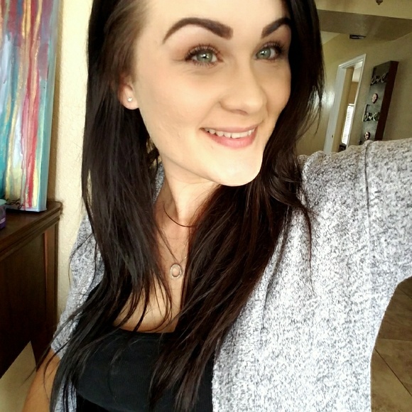 Meet your Posher, Crystal - Picture 1 of 1