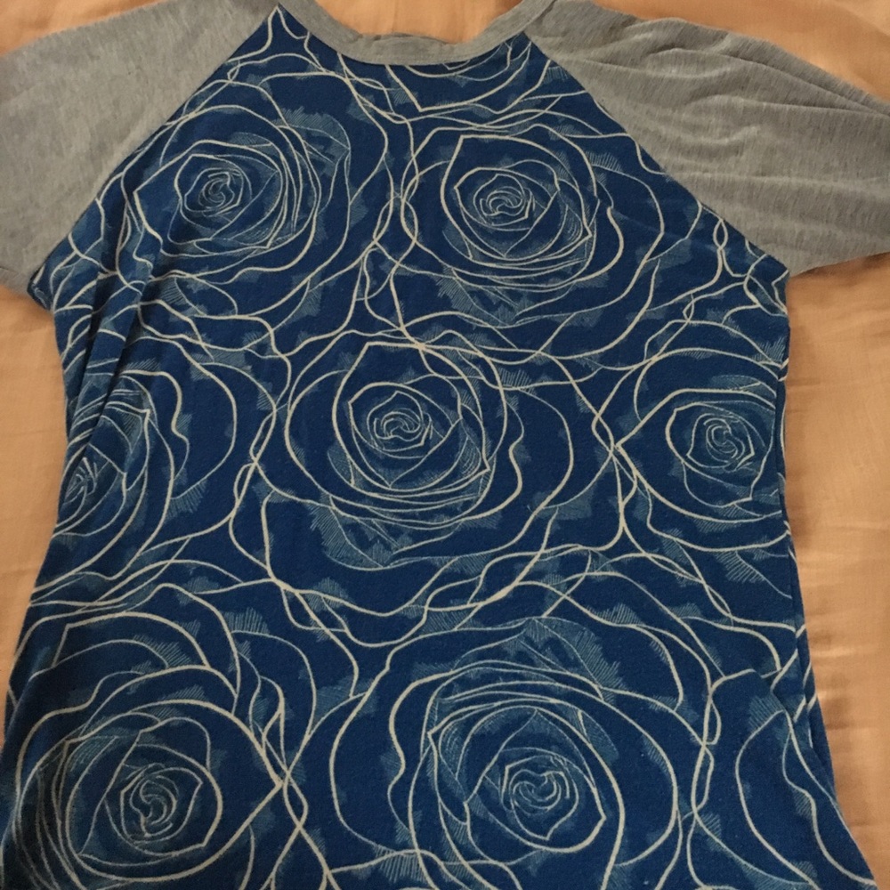 Xs blue roses randy t lularoe