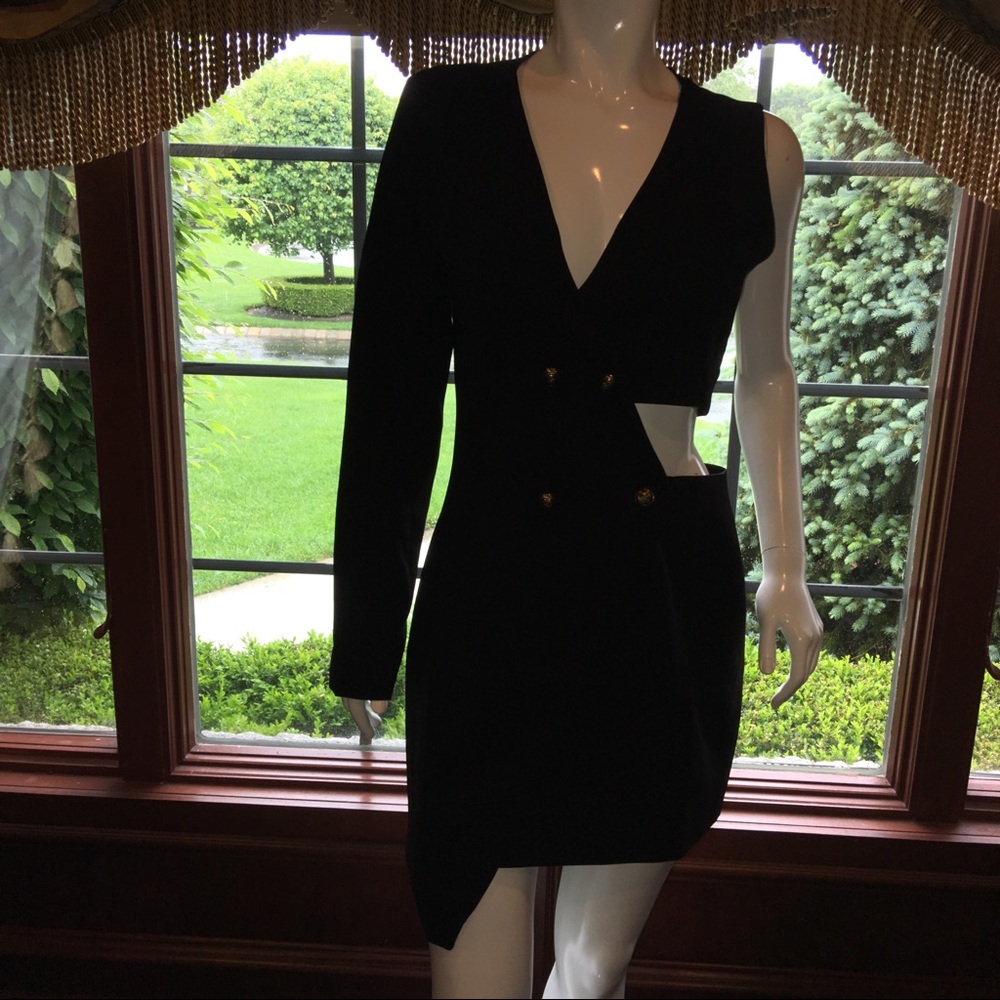Black polyester/spandex one sleeve dress