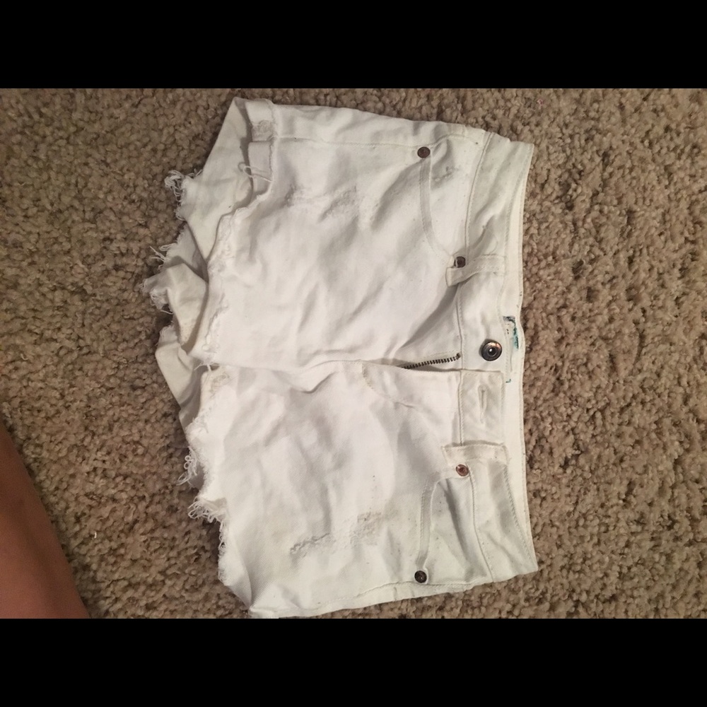 White forget 21 high waisted shorts