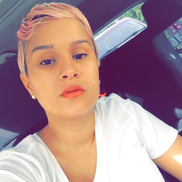 Meet your Posher, Sarailin - Picture 3 of 8