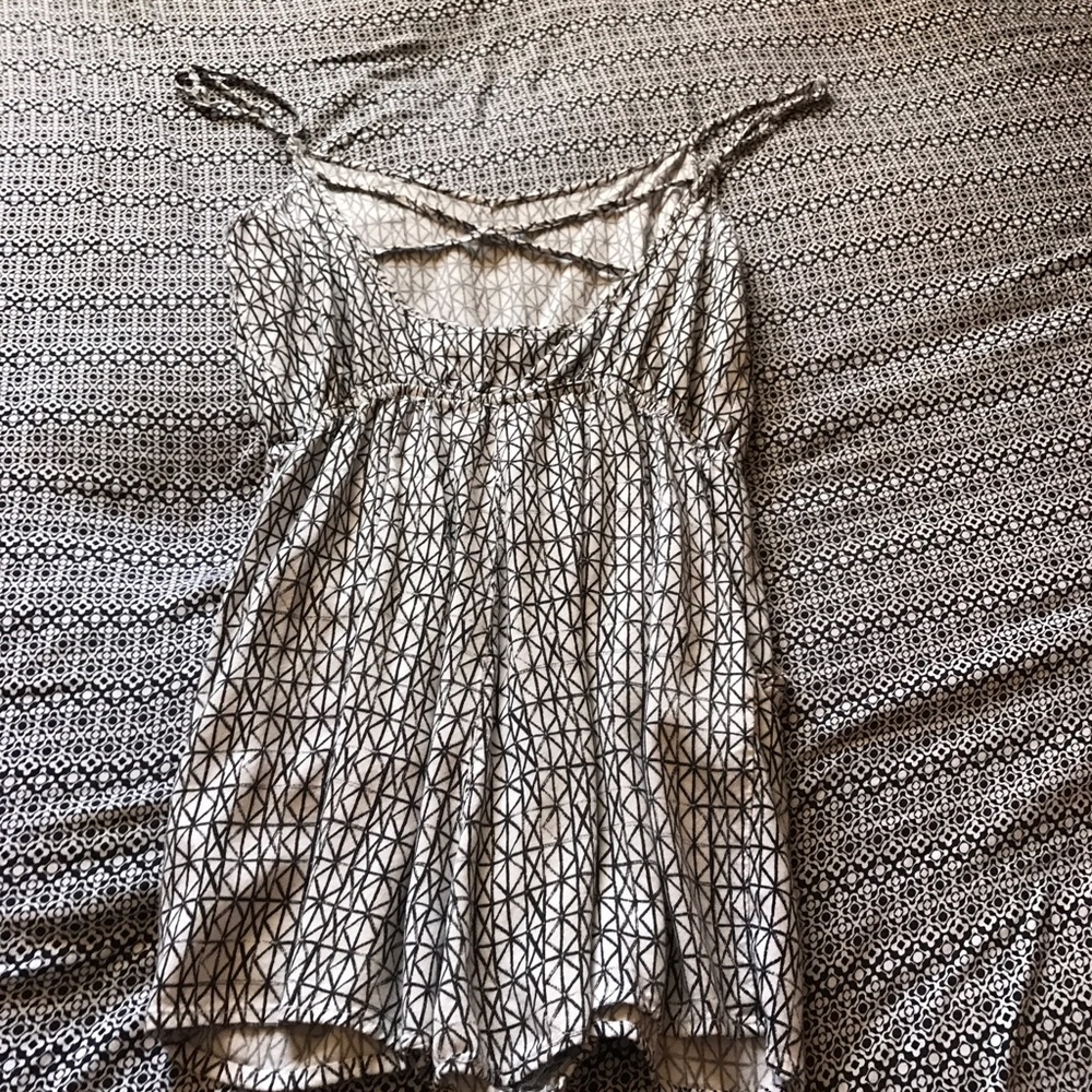 H&M romper - Picture 2 of 2