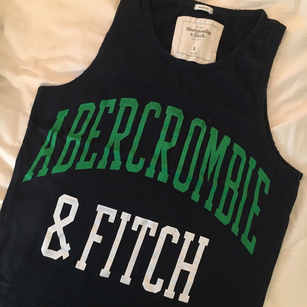 ABERCROMBIE & FITCH - MUSCLE TANK