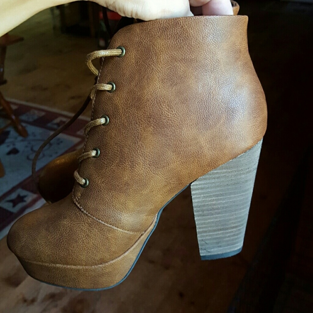 Madden Girl heel booties
