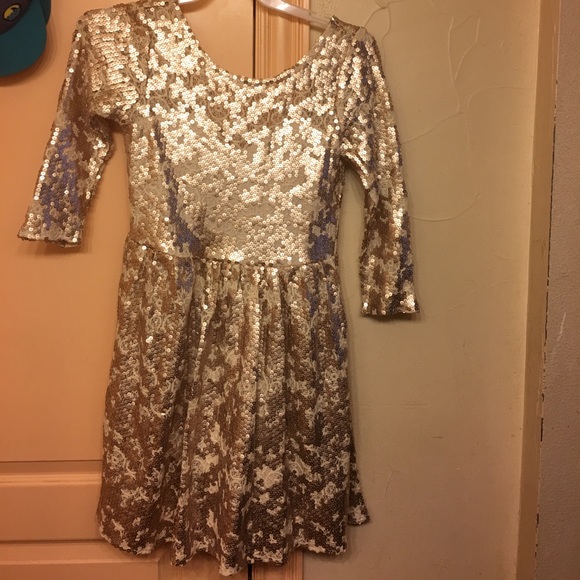 Dillard's GB dress excellent condition - Picture 1 of 3